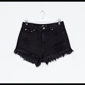 Women’s Ribbed Black Denim Shorts